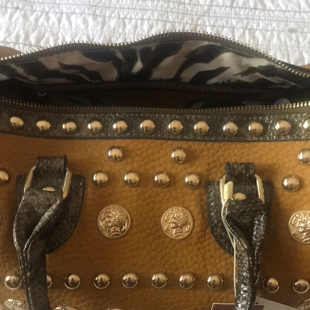 Bag - Picture 3 of 5